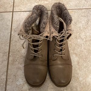 Women’s Rock and Candy Leather Boots, Size 10